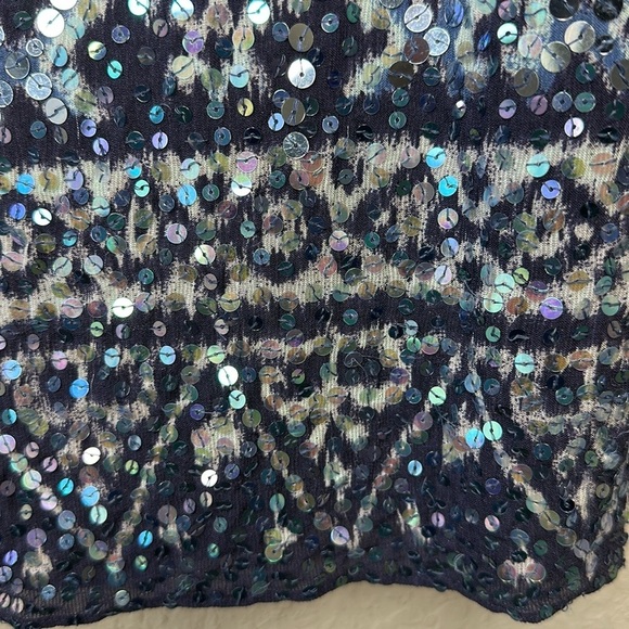Lafayette 148 New York Blue Sequin Hand Beaded Camisole Top Size 10 - Picture 3 of 12